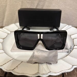 Oversized sunglasses for women or men- Retro Punk Goggle Style